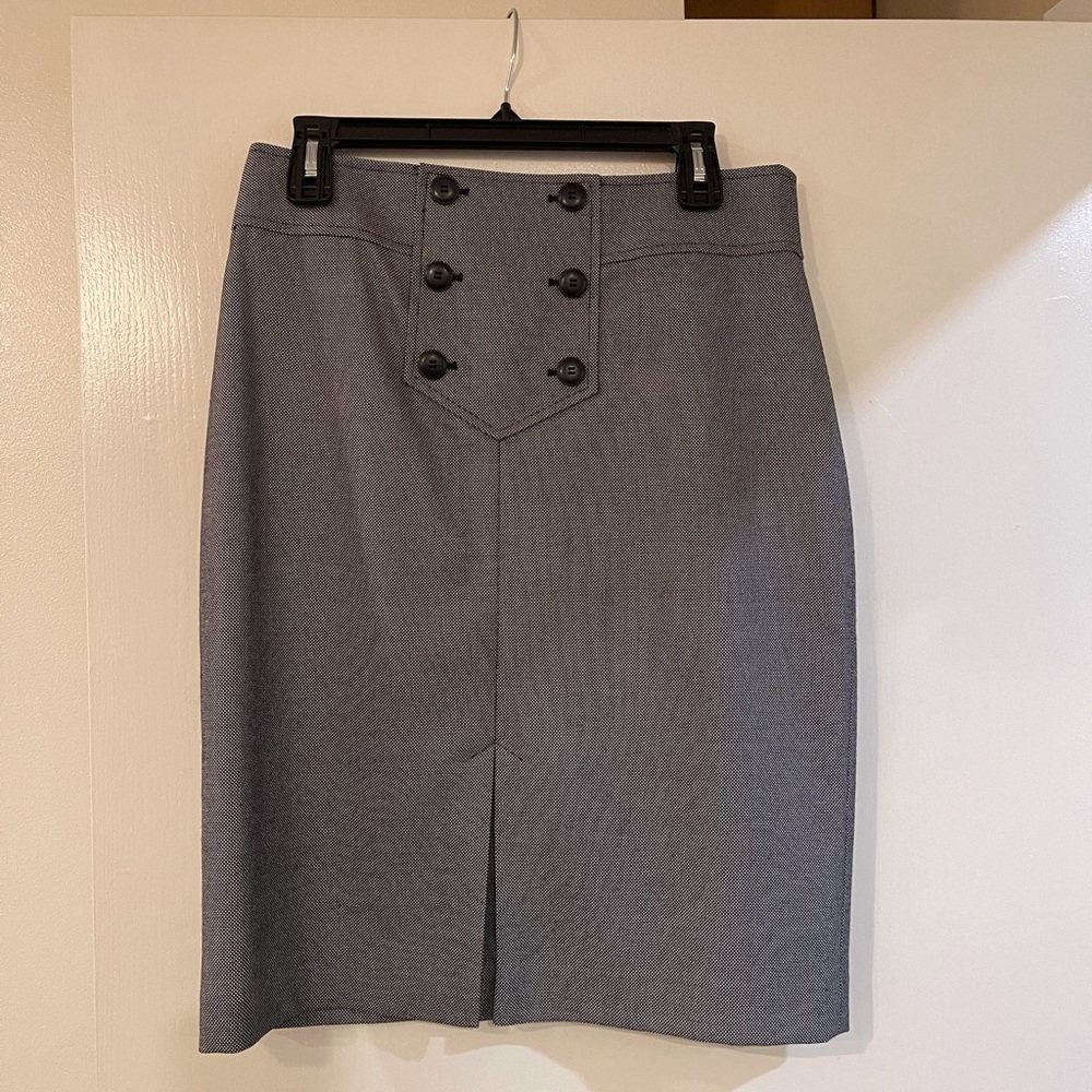 Halogen skirt